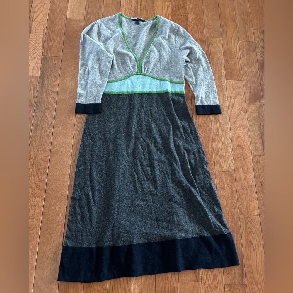 Boden women’s 14 R Elegant Gray and Green Women's Dress